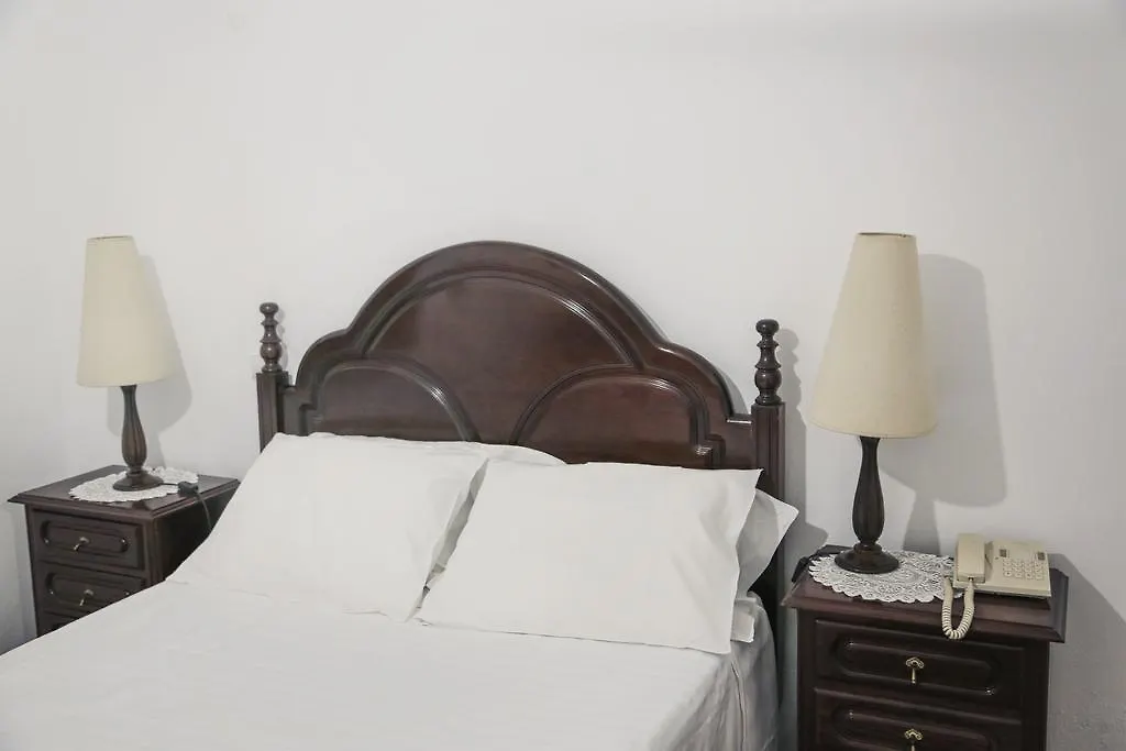 O Castelo - Turismo De Habitacao Hotell Tavira 0*,