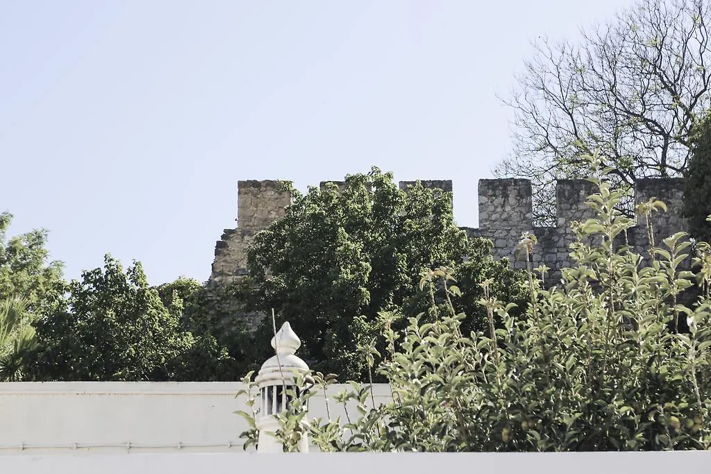 O Castelo - Turismo De Habitacao Hotell Tavira Portugal